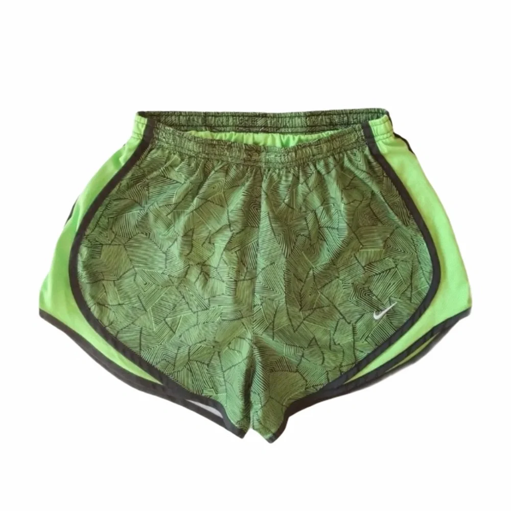 Nike Shorts Dri Fit Womens size small